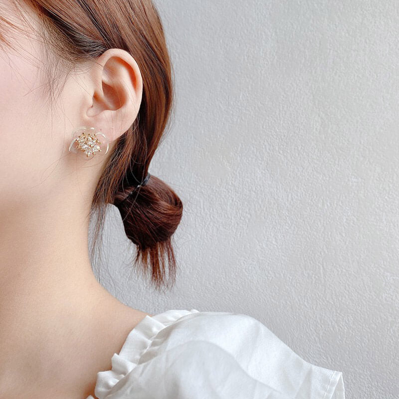 Gloria Stud Earrings