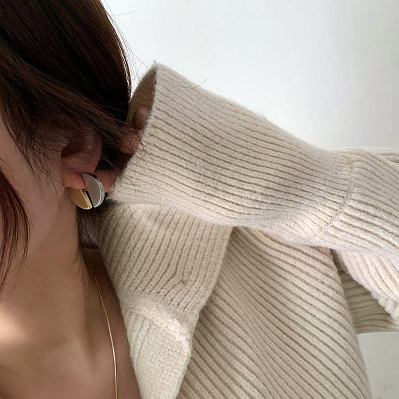 Luna Half-moon Contrast Earrings